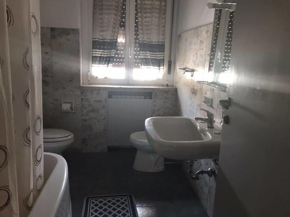 Bovisa House B&B Private Rooms Mediolan Zewnętrze zdjęcie